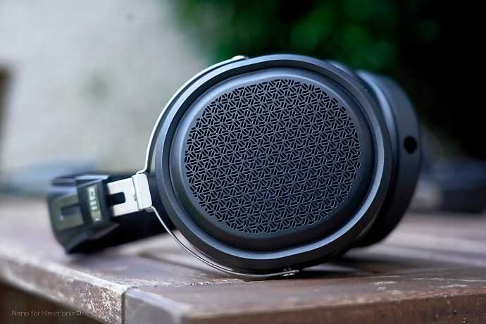 Наушники Fiio FT1 PRO