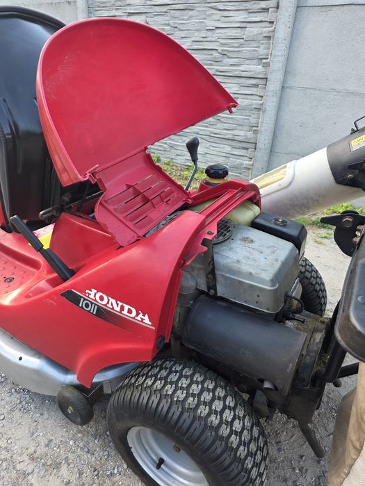 Kosiarka traktorek Honda