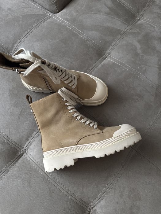 Estro черевики як нові!