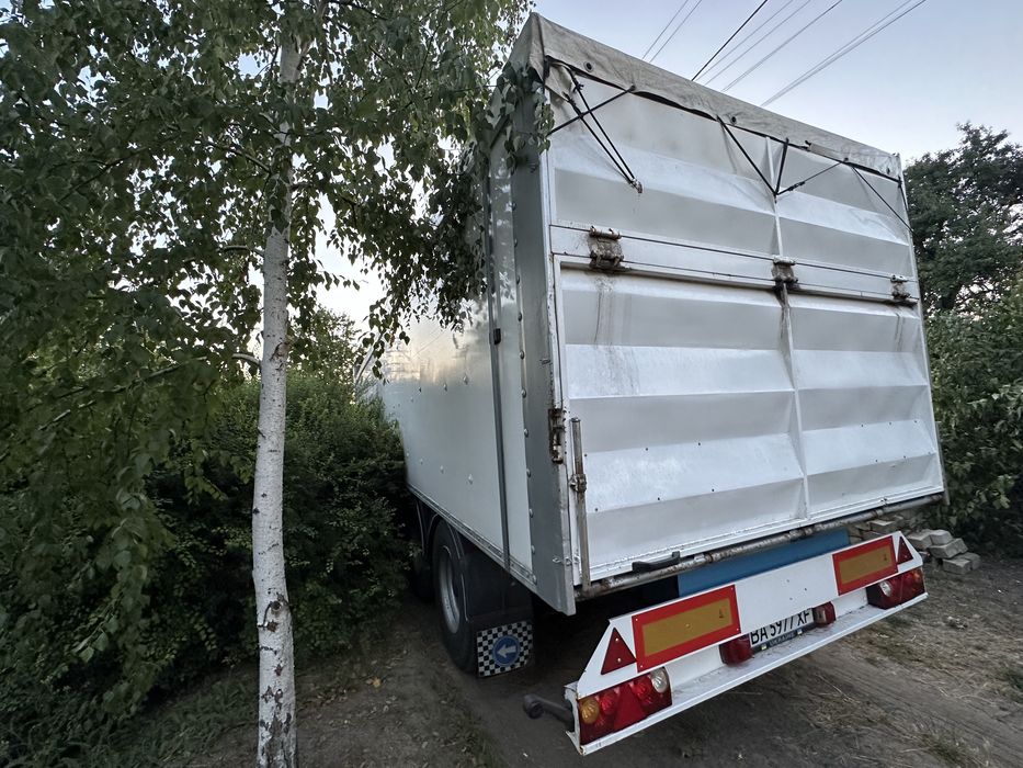 Напівпричіп Fruehauf TX 34, 65 м³ — під соняшник / зерно