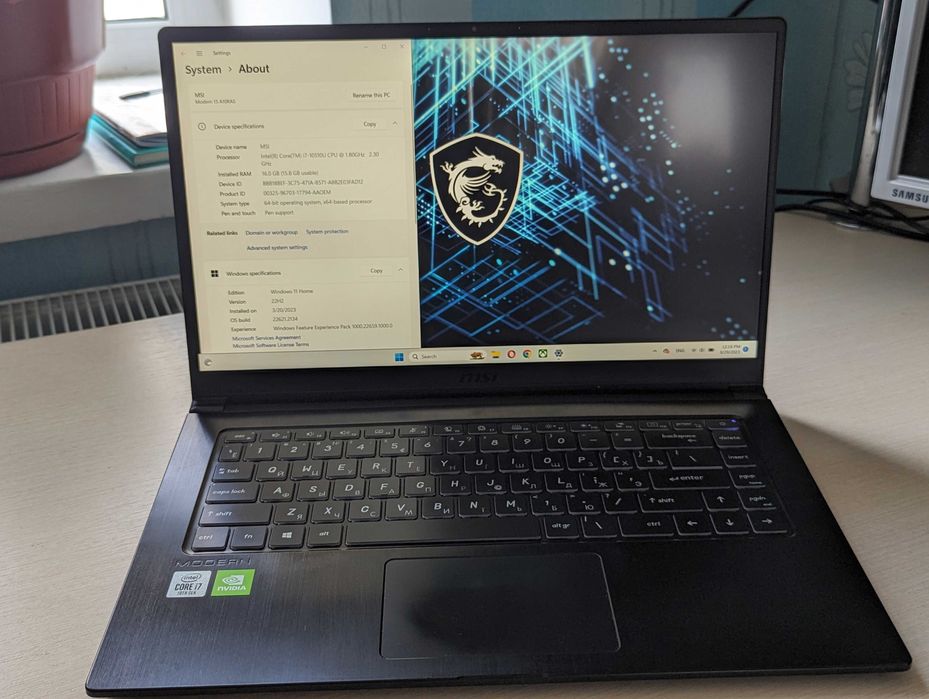 Ноутбук MSI Modern A10RAS Ultra Thin Onyx Black