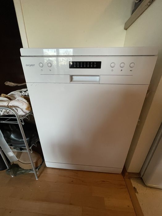 Sprzedam zmywarkę Exquisit 60 cm, w pełni sprawna.