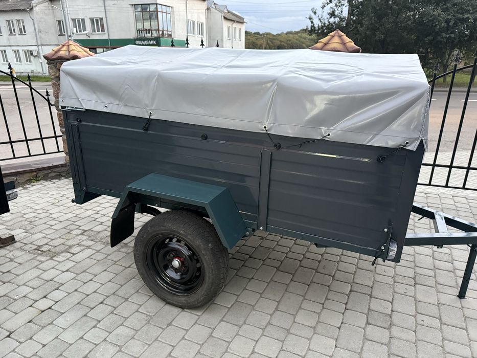 Продаж автомобільного причіпа.