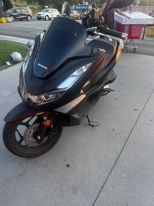 Moto Honda PCX 2023