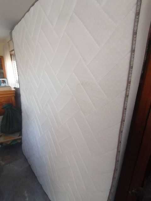 colchão de cama de casal
