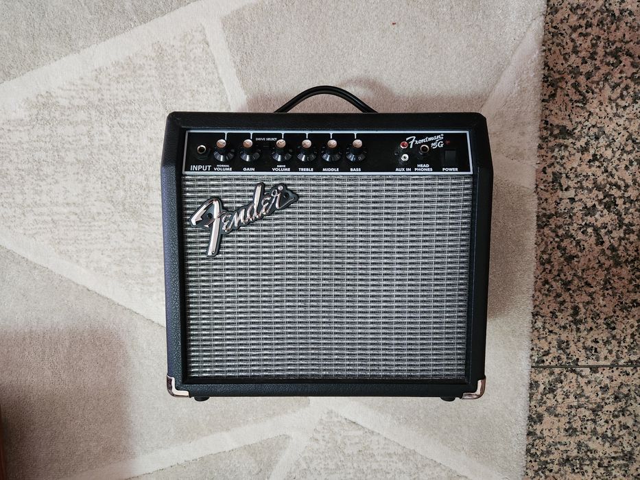 Fender Frontman 15G (Amplificador de Guitarra) - Como Novo