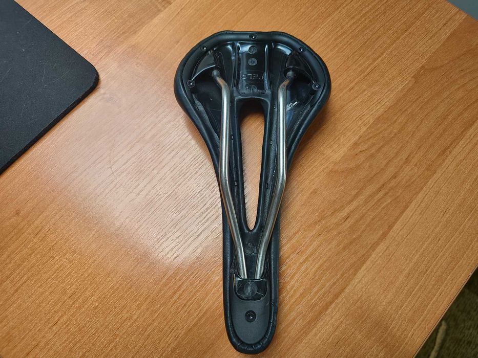 Siodełko Velo Bio Logic VL-2107 Ti (tytanowe szyny 231g)