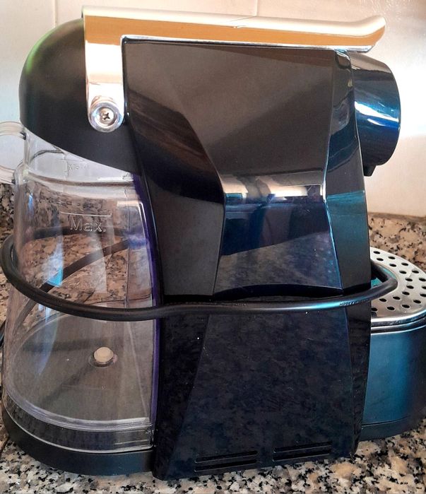 Máquina de café de cápsulas - KAFFA