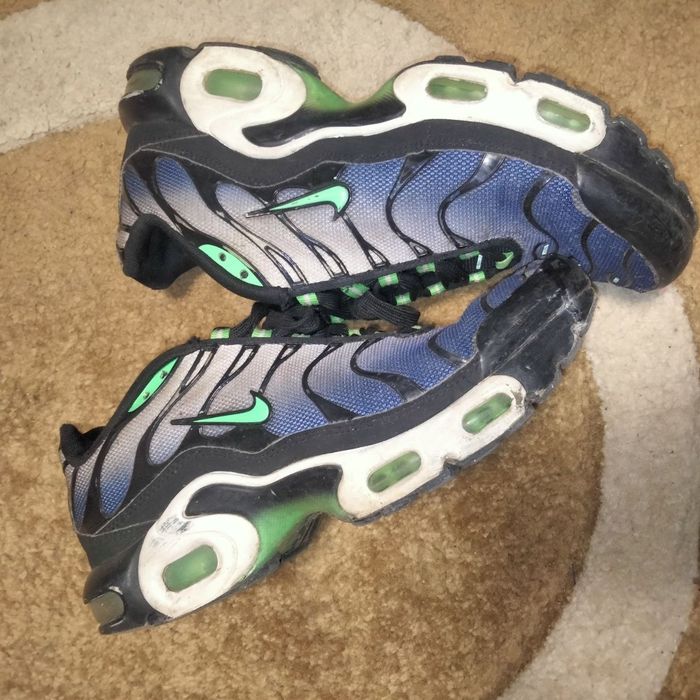 Кроссовки Nike tn