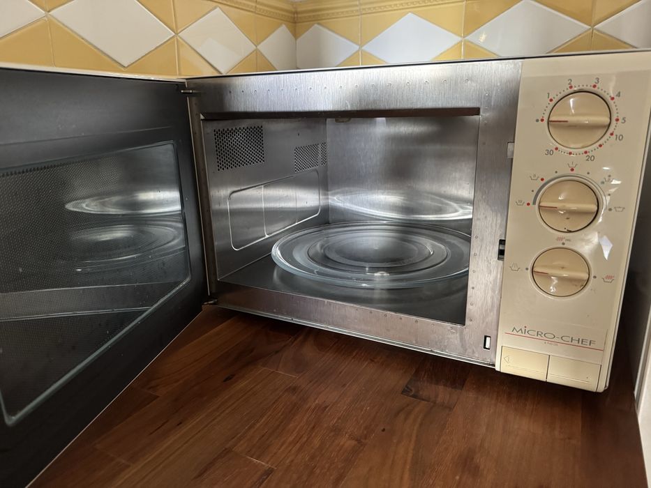 Microondas Moulinex grande