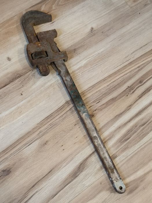 Stary Duży Klucz Hydrauliczny Żaba Nastawny Żabka RWUe 75 Poland PRL