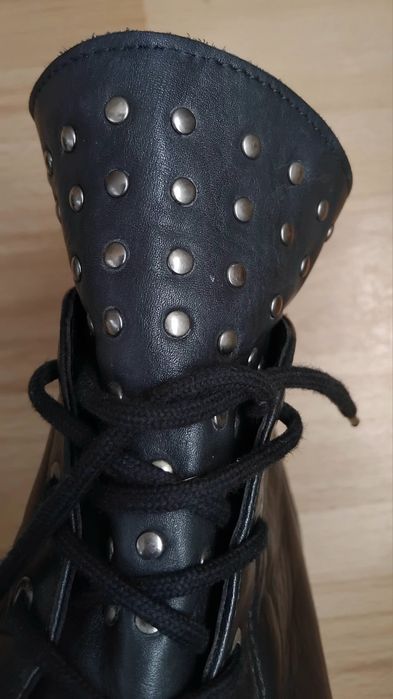 Skórzane botki workery.