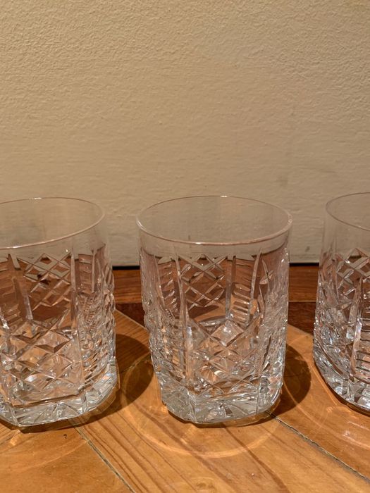 6 copos antigos, em muito bom estado