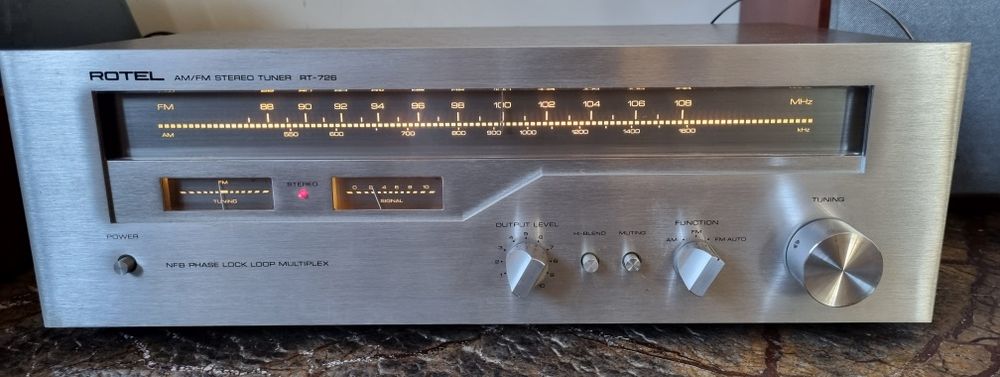 Tuner Rotel RT-726 Vintage