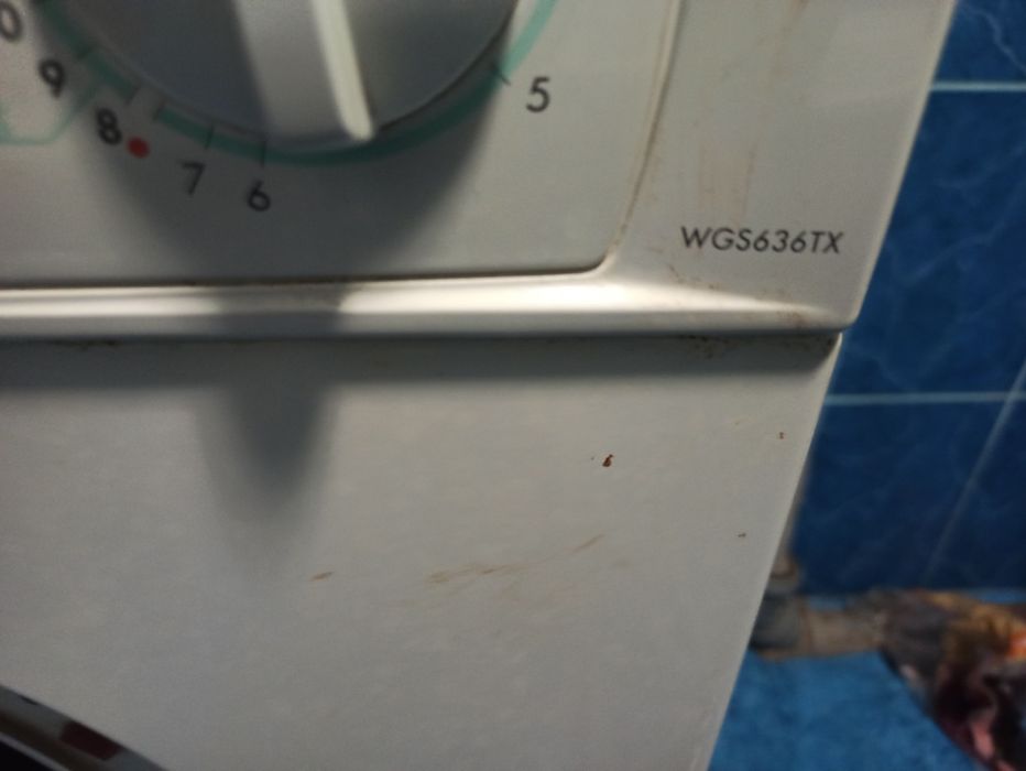 Продам по запчастинах пральну машину  Indesit WGS636TX
