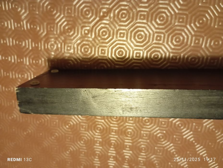 Suporte para velas em madeira