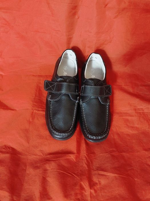 Туфлі підліткові, шкіряні чорні 350грн