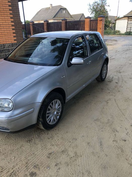 Golf 4  1.6 mpi