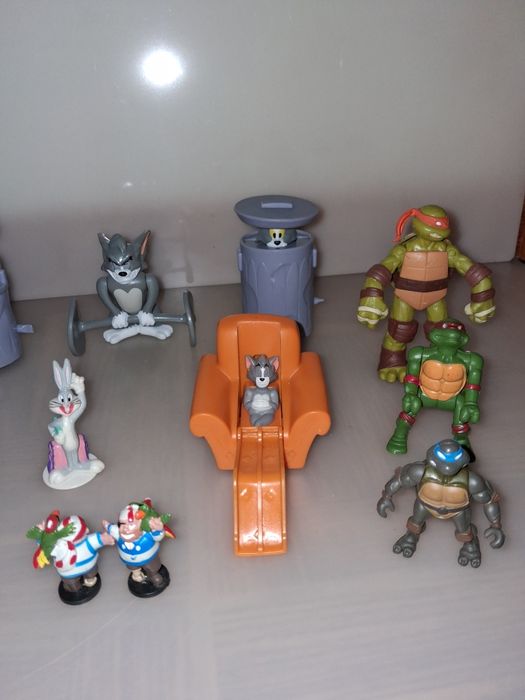 Várias Figurinhas Coleccionáveis Banda Desenhada