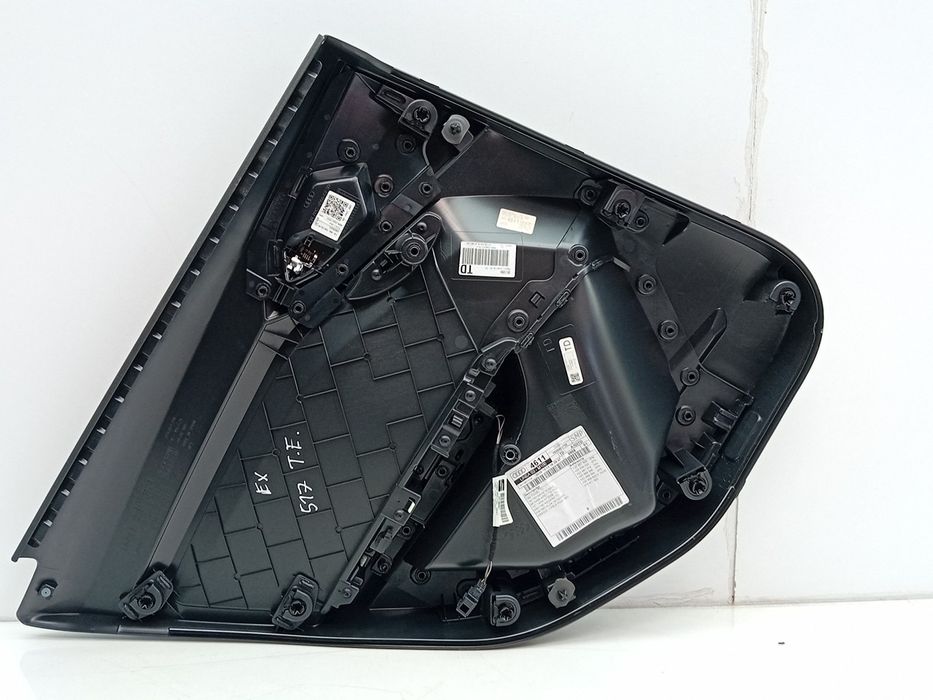 Forra porta / quartela trás direita AUDI A1 Sportback (GBA)