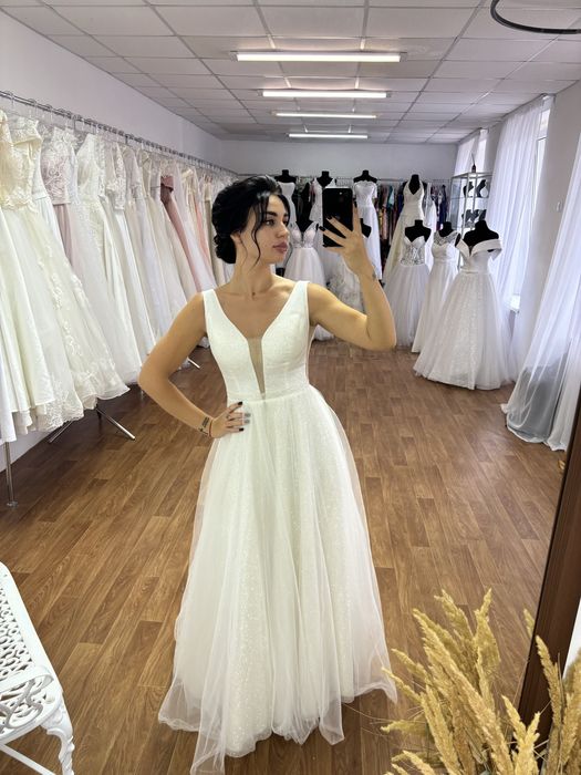 Прокат свадебных платьев