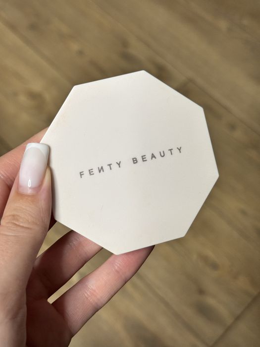 Rozświetlacz Fenty Beauty Killawatt