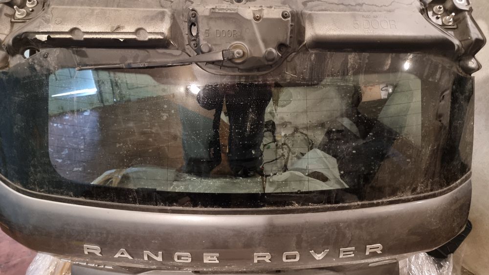 Кришка багажника Range Rover Evoque 12-18