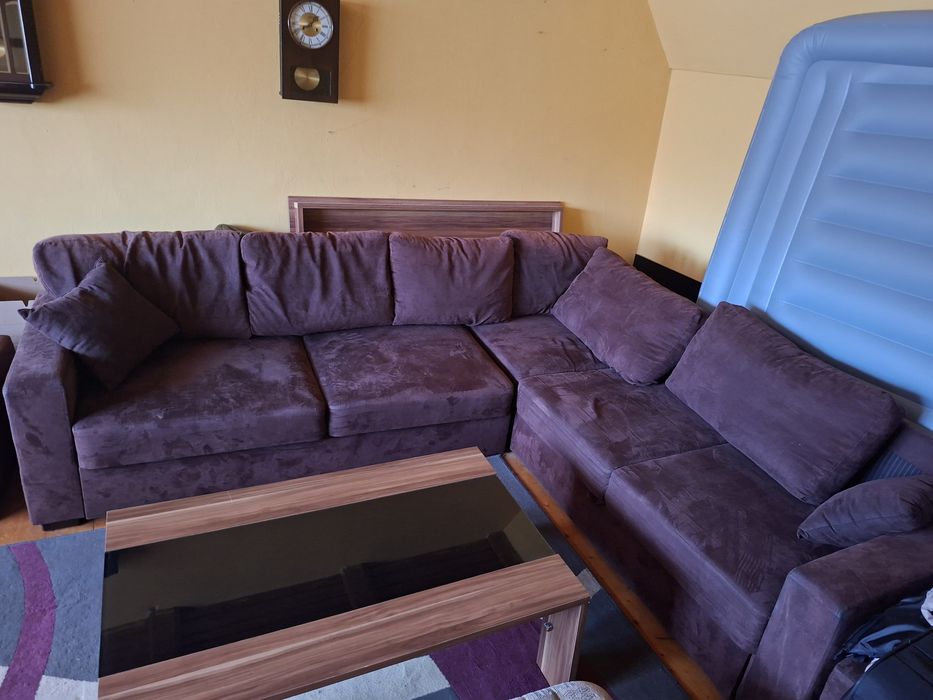 Naroznik z funkcją spania