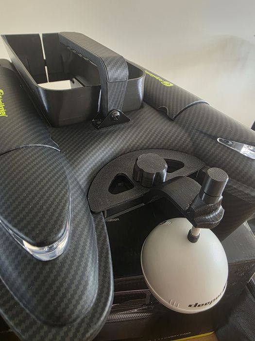 Łódka zanętowa RidgeMonkey  Hunter 750 + dodatki