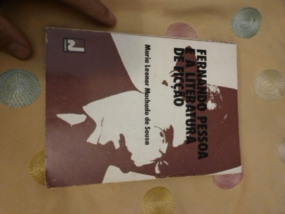 A morte do Rei- Margarida Palma-1 ediçao -8E-.Fernando Pessoa e literatura -1 edicao -8E Desde 2E