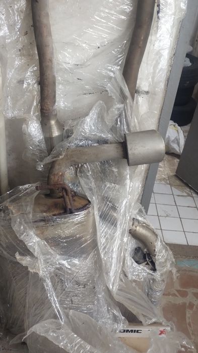 Глушитель в сборе на Инфинити Q70