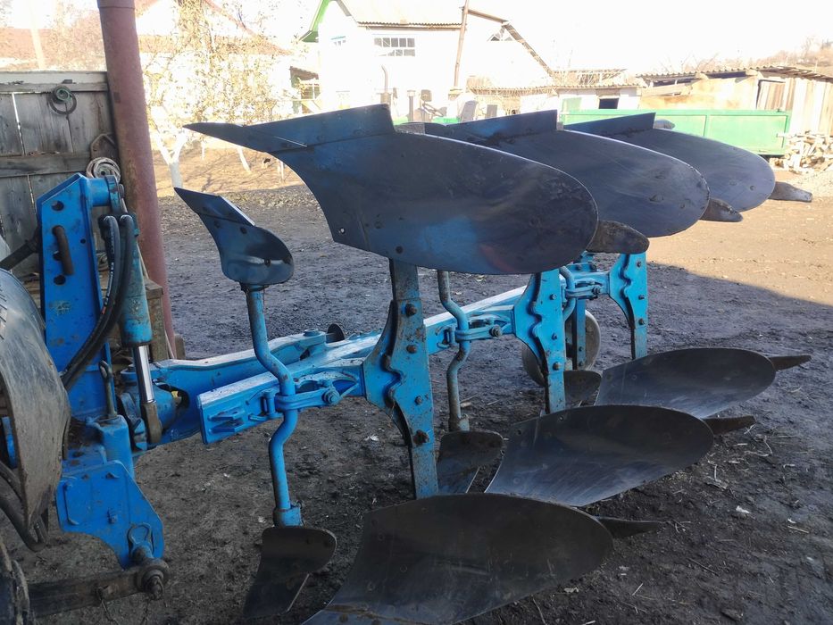 Плуг оборотний Lemkin