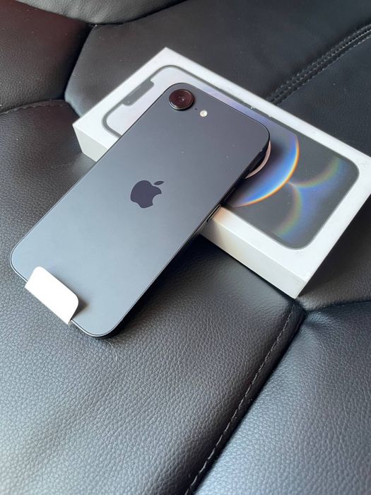 IPhone 16e Black 128GB  Neverlock