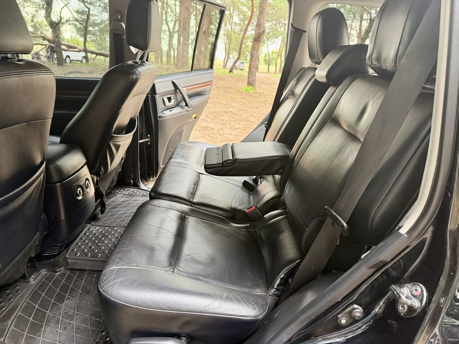 Mitsubishi Pajero Wagon IV 3.0 газ/бензин