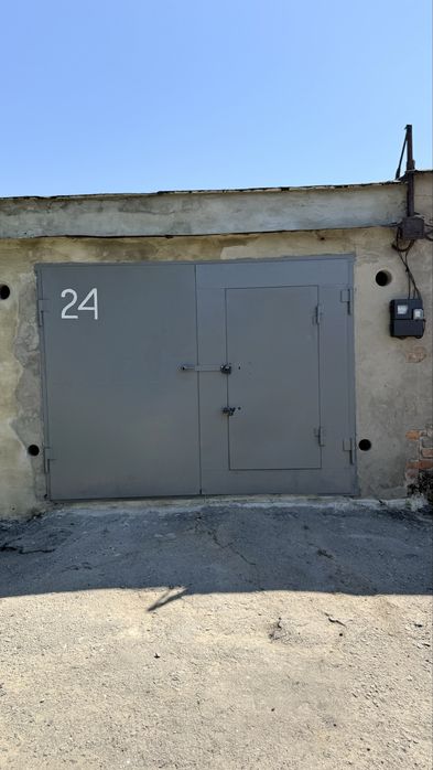 Полтава, Продам цегляний гараж 21 м² + 2 погреби, світло, охорона, документи, ГК «Восход».