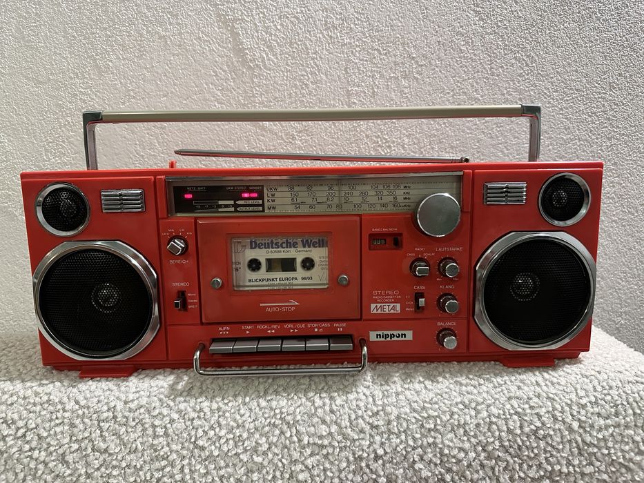 Nippon SRR012 boombox mini ghettoblaster czerwony radio magnetofon