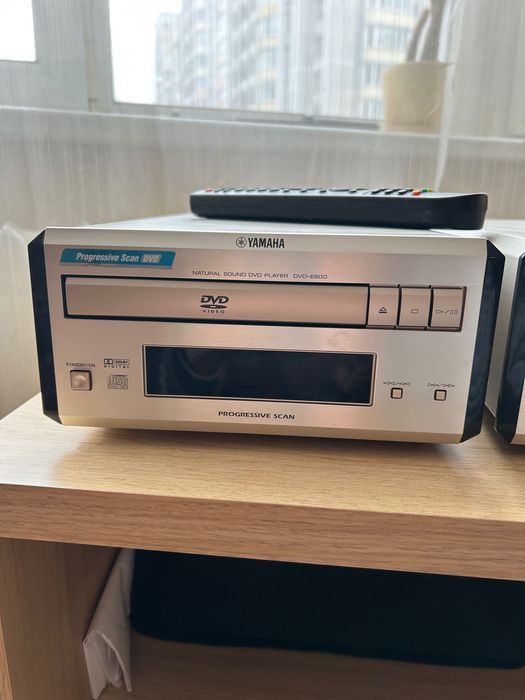 Yamaha e 600 музичний центр