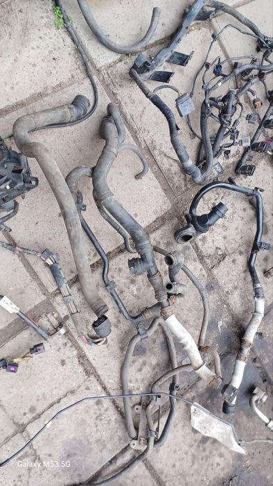 Фольксваген пассат б6 2.0л FSI PASSAT B6 трубка патрубок проводка