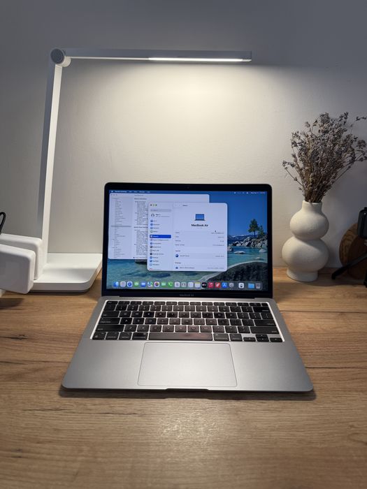 MacBook Air M1 16GB RAM 256GB SSD 95%