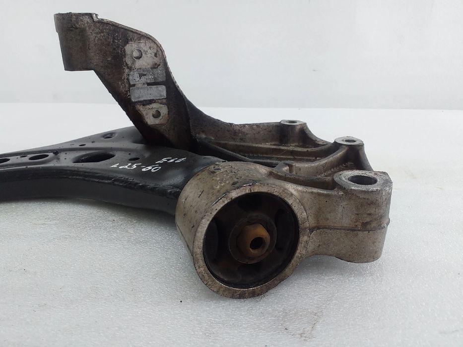 Braço de suspensão frente esquerdo SEAT Ibiza III (6L1)