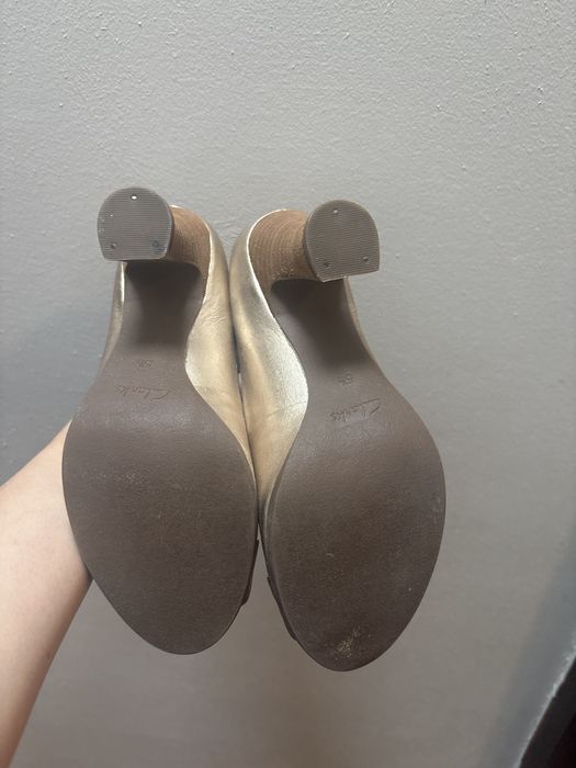 Złote buty Clarks 39 , 5 i 1/2 softwear