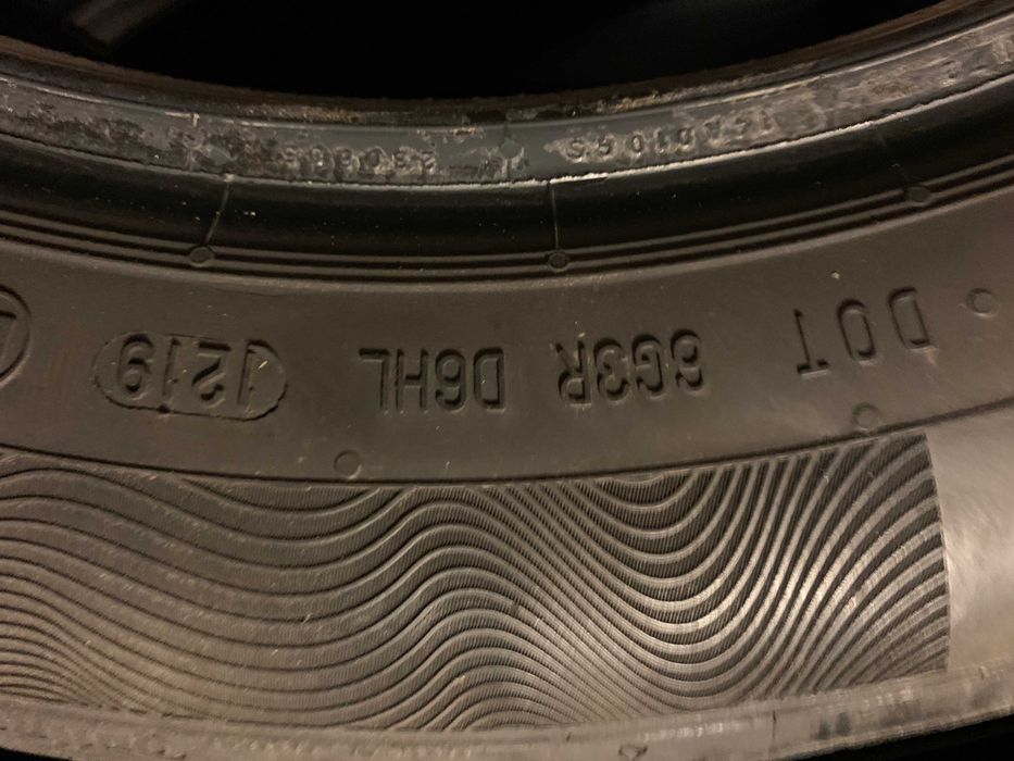 Continental Conti Premium Contact 5 215/55 R17 - 4x1 szt., letnie