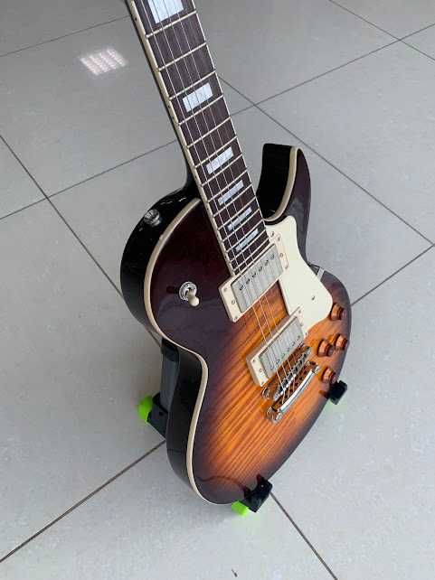Продам електрогитару CORT CR-250 VB.Made In Indonesia.