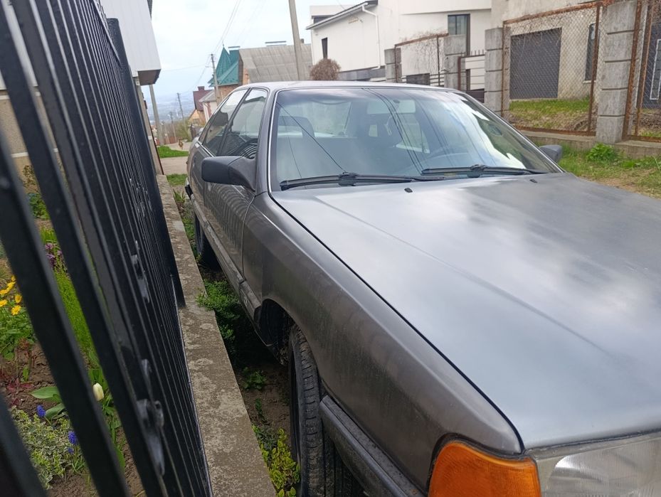 Авто Audi 100  2.0 бензин  з документами