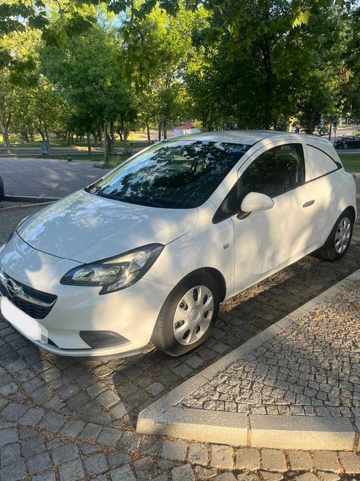 ! Opel Corsa E-Van 1.3 CDTI (1248cc, 95cv) – Económico, Fiável e Pronto a Trabalhar. Económico e com excelente desempenho é a escolha ideal!