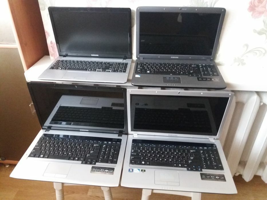 Ноутбук Samsung з Win10 швидкі для гри навчання