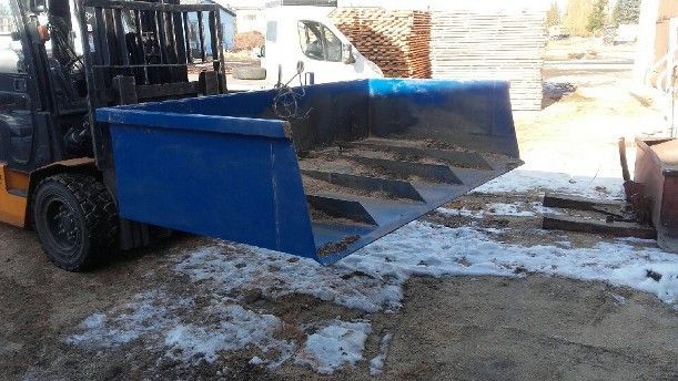 Łyżka łycha szufla pojemnik stalowy pług koleba skrzynia transportowa