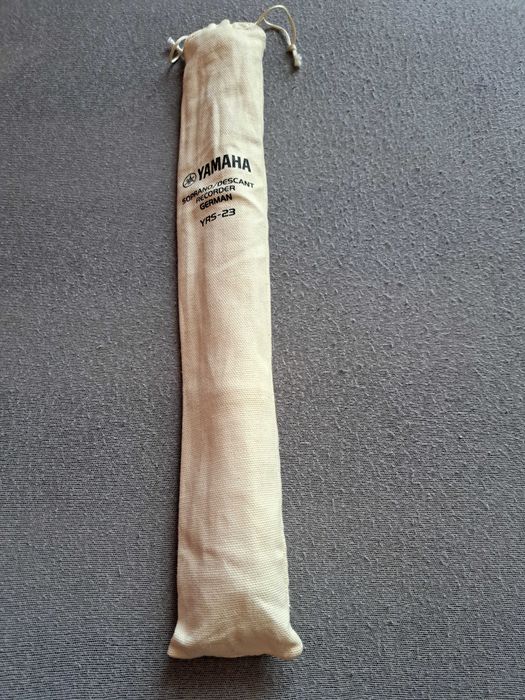 Flet  firmy YAMAHA -  soprano/descand recorder YRS-23