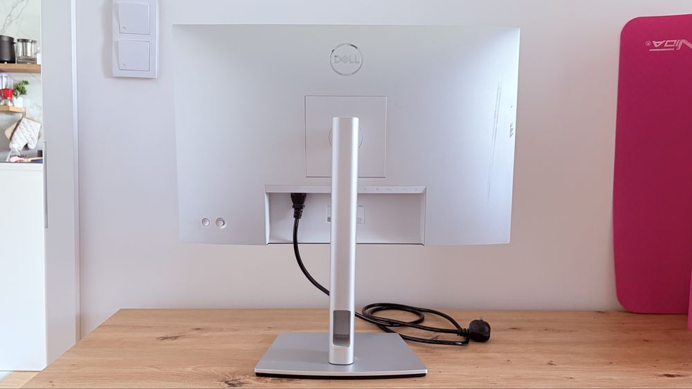Monitor Dell Ultrasharp U2421E