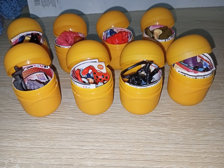 Повна серія колекції кіндер "Леди баг и супер кот" (Miraculous)